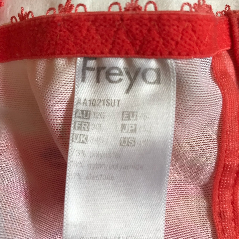 Freya Orange and Pink Underwire Bra with Floral Design, beautiful bra and fabric - Picture 5 of 6